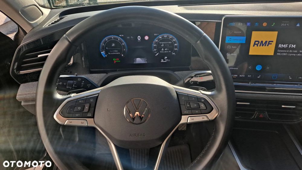 Volkswagen Passat - 10