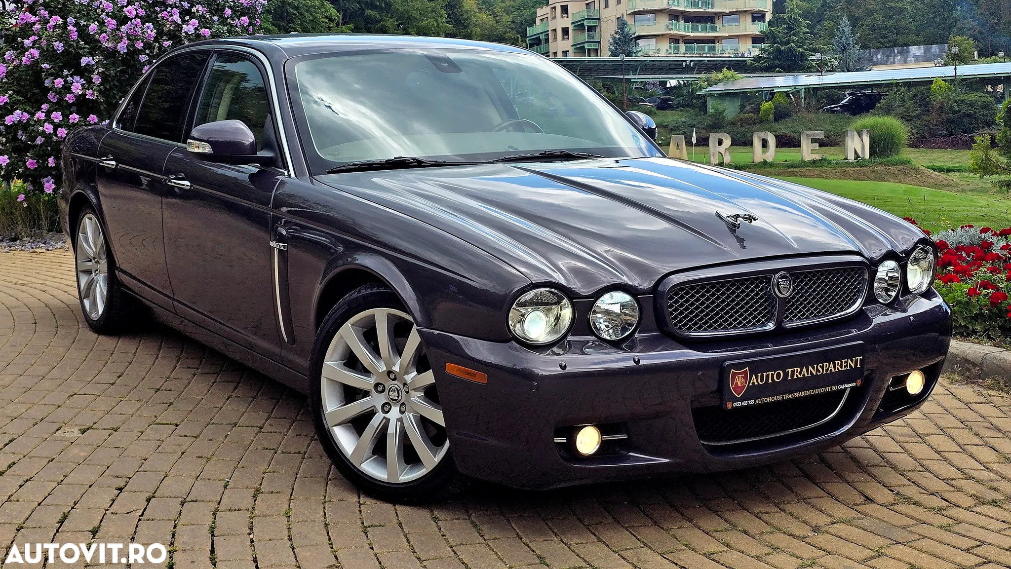 Jaguar XJ XJ6 2.7 Twin Turbo Diesel Executive Last Edition - 8