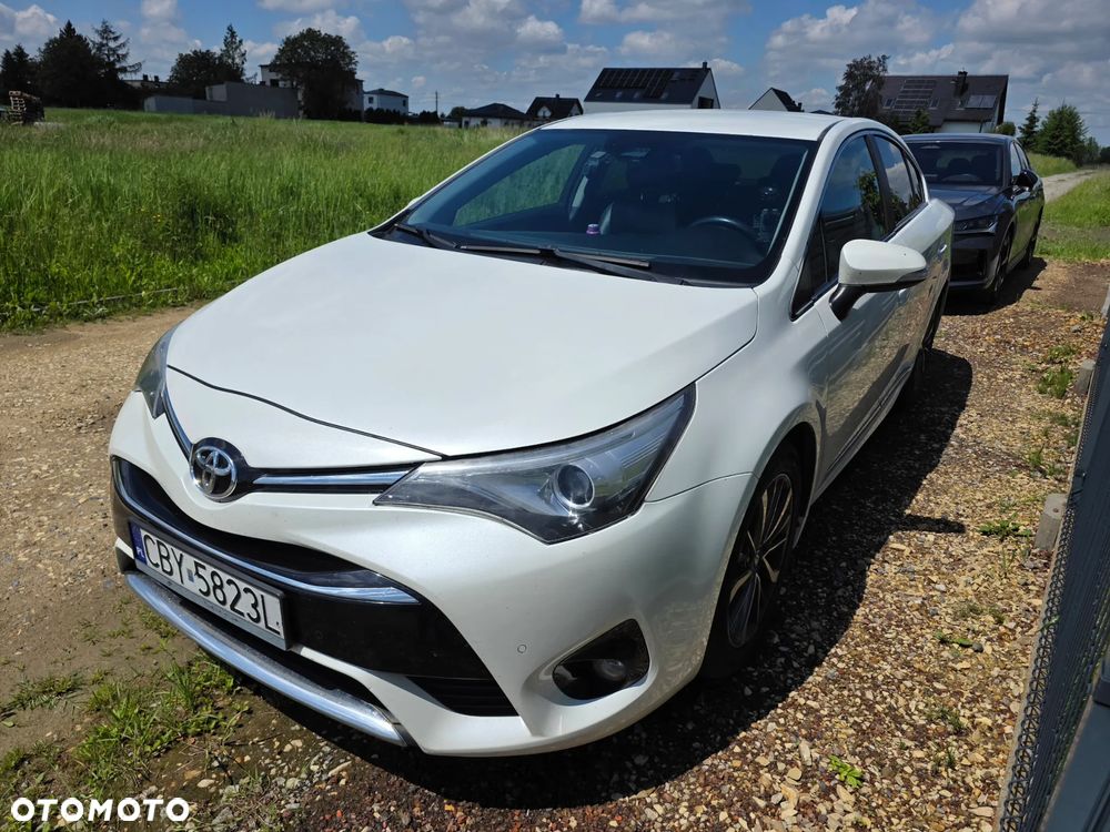 Toyota Avensis 2.0 D-4D Prestige - 3