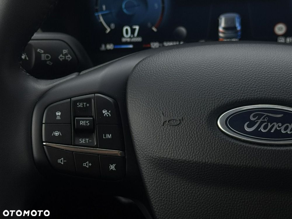 Ford Focus 1.5 EcoBlue Titanium X - 26
