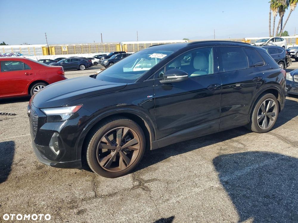 Audi Q4 e-tron - 2