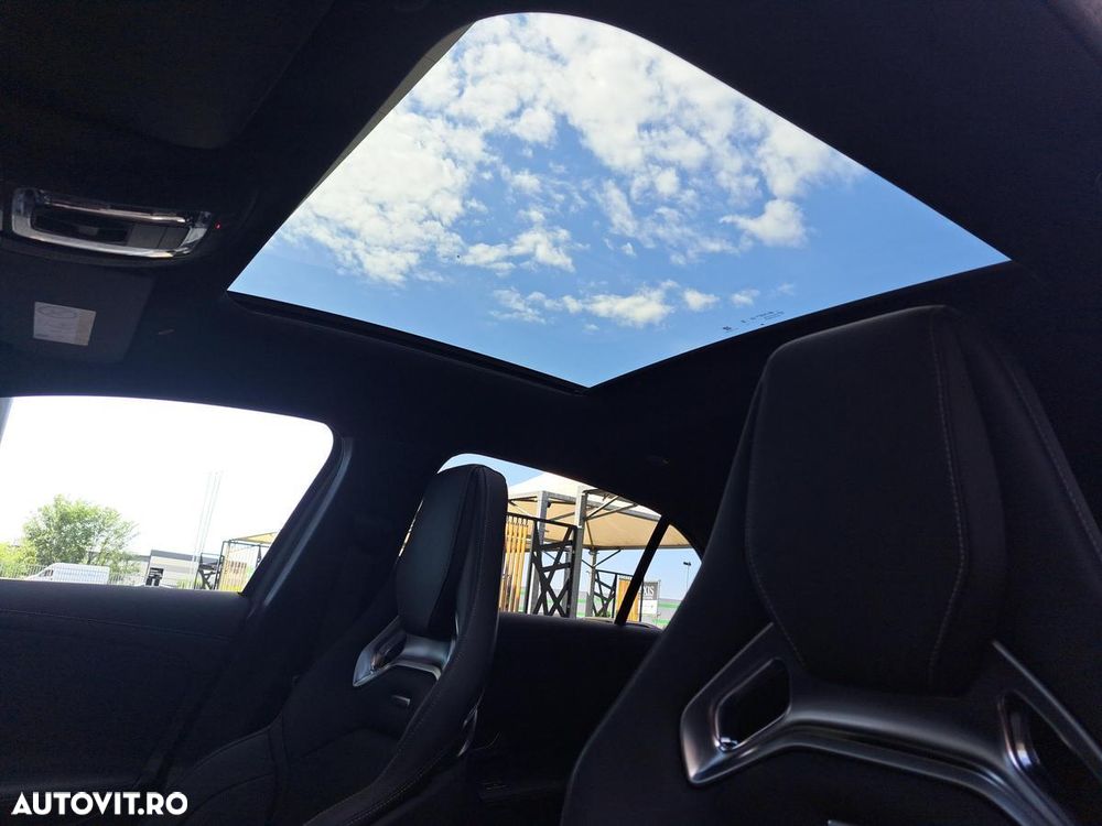 Mercedes-Benz A 35 AMG - 16