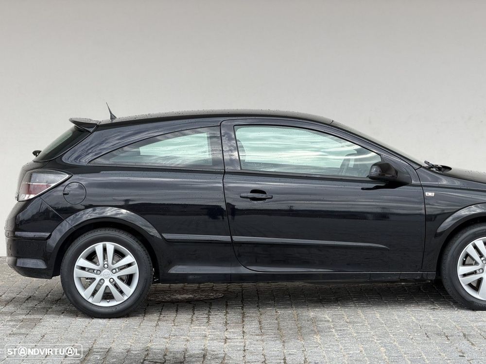 Opel Astra GTC 1.7 CDTI - 14