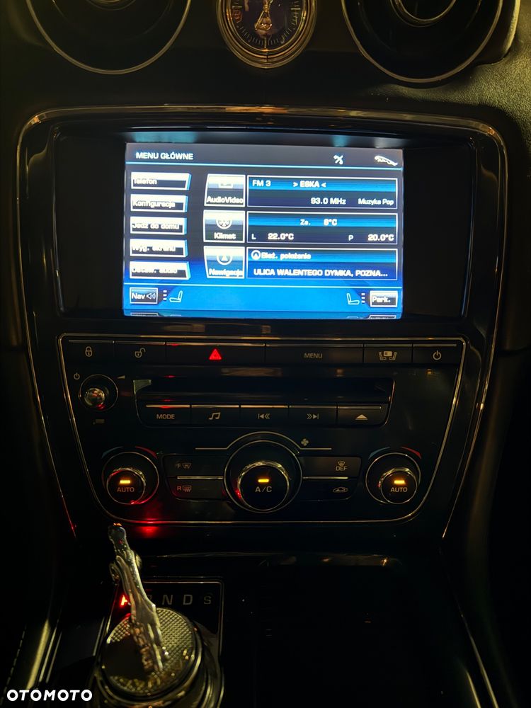 Jaguar XJ 3.0 V6 S Premium Luxury - 16