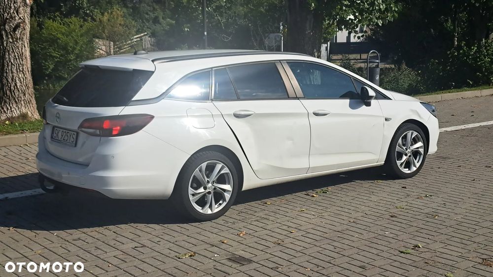 Opel Astra V 1.5 CDTI Elegance S&S - 9