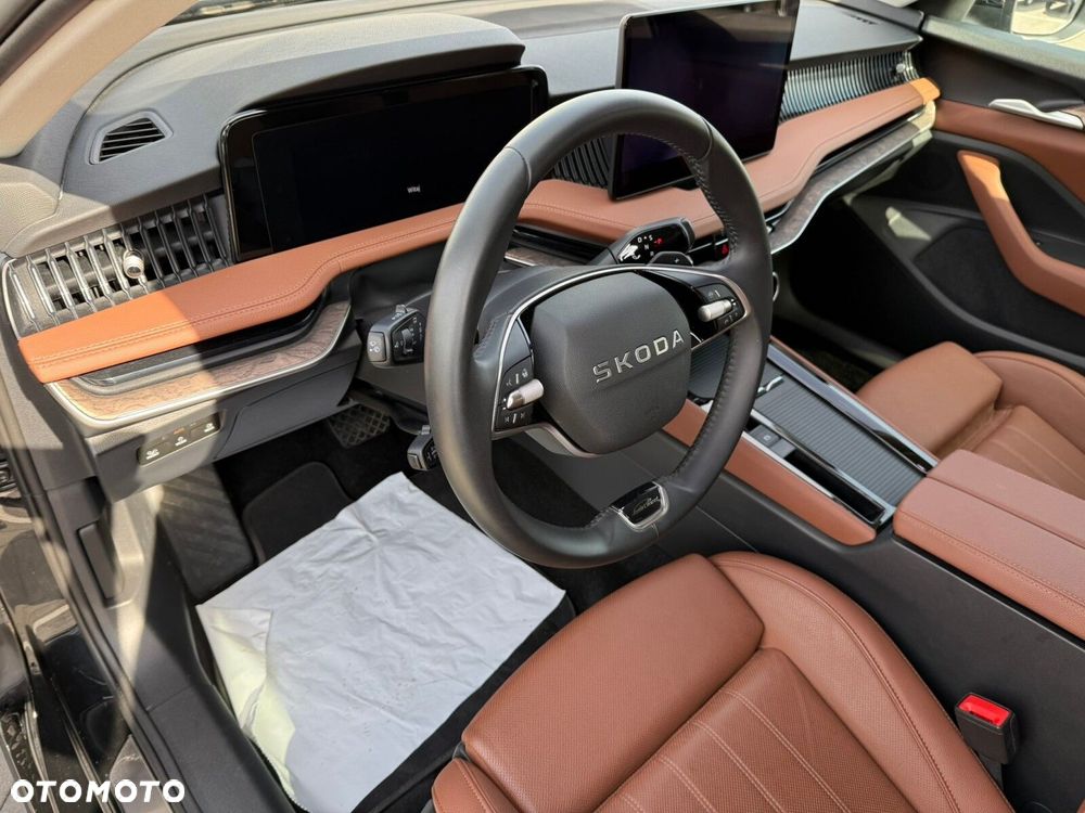 Skoda Superb 2.0 TSI L&K DSG - 11