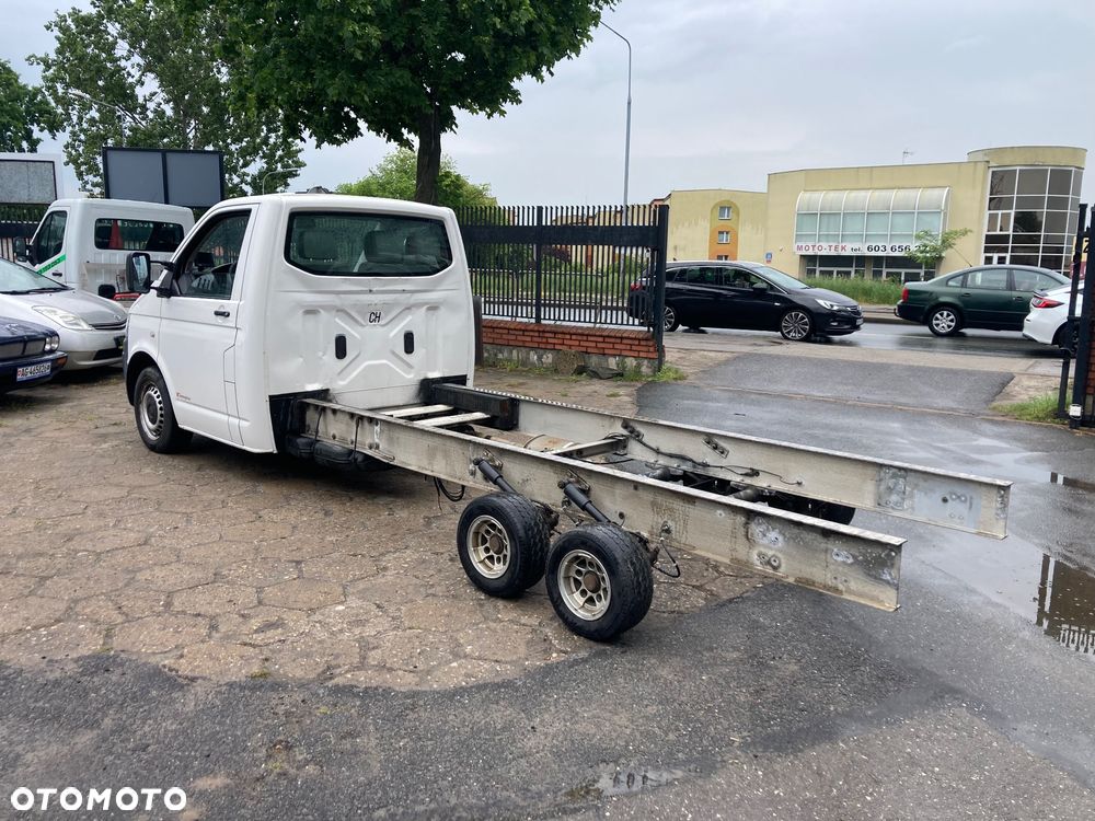 Volkswagen T5 - 12