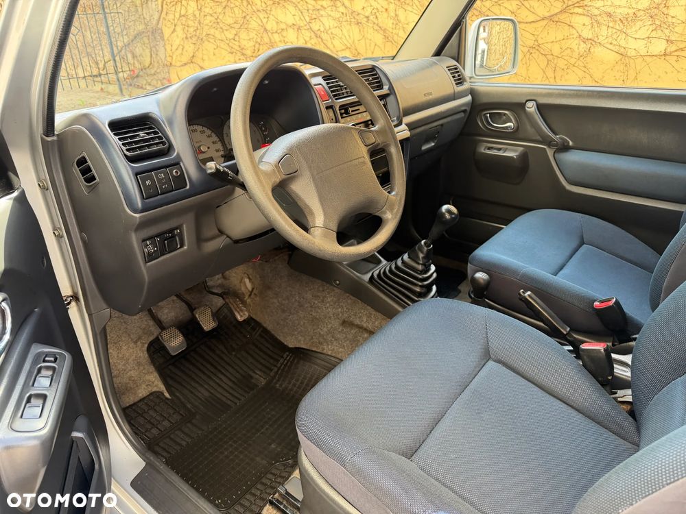 Suzuki Jimny 1.3 - 8