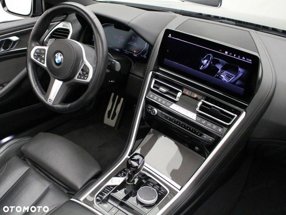 BMW Seria 8 840i xDrive - 12