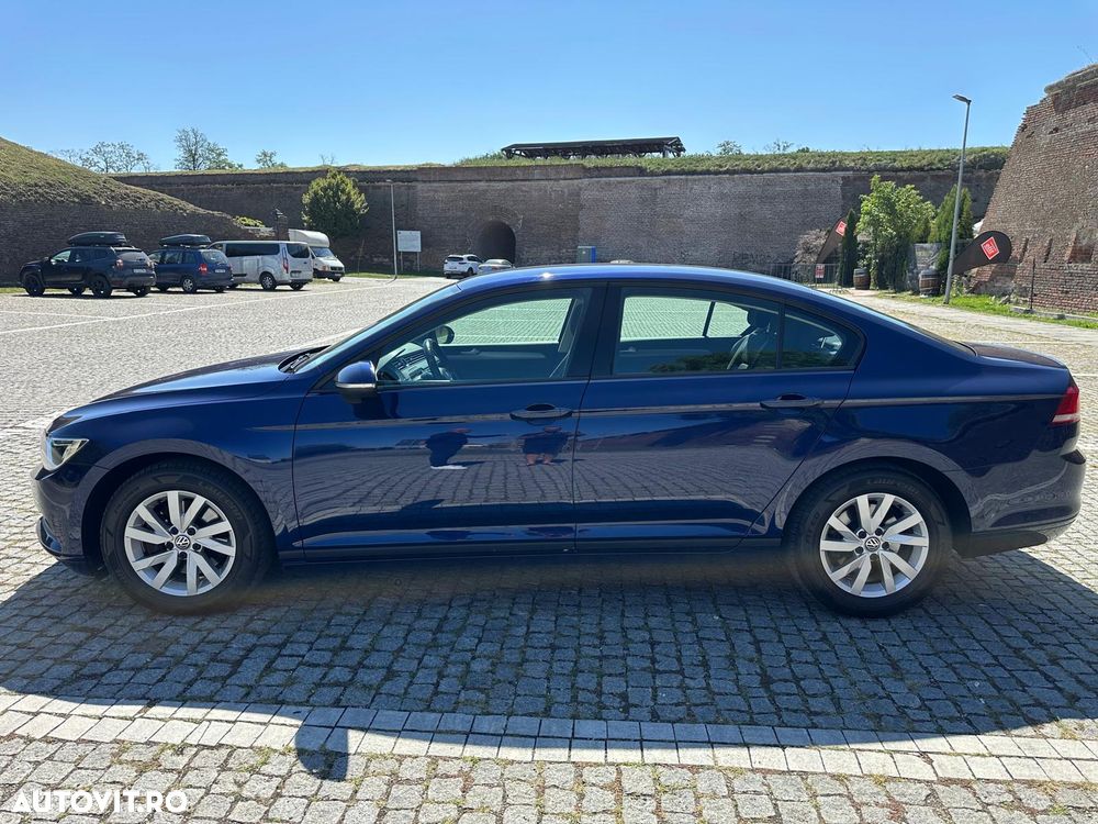 Volkswagen Passat - 3