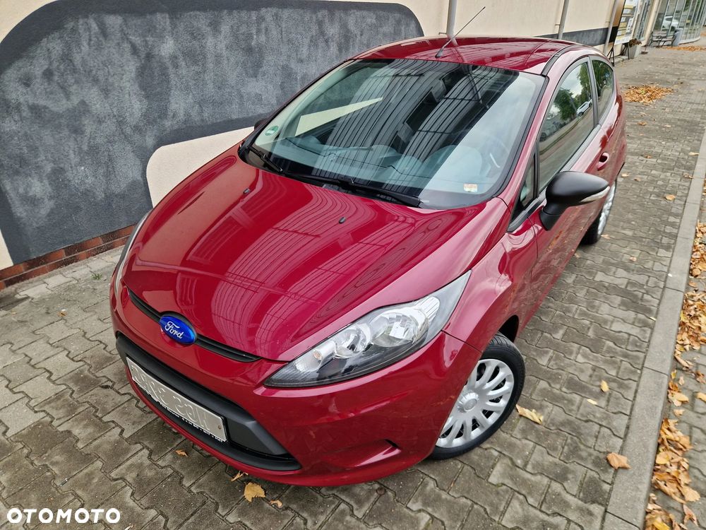 Ford Fiesta 1.4 Champions Edition - 28