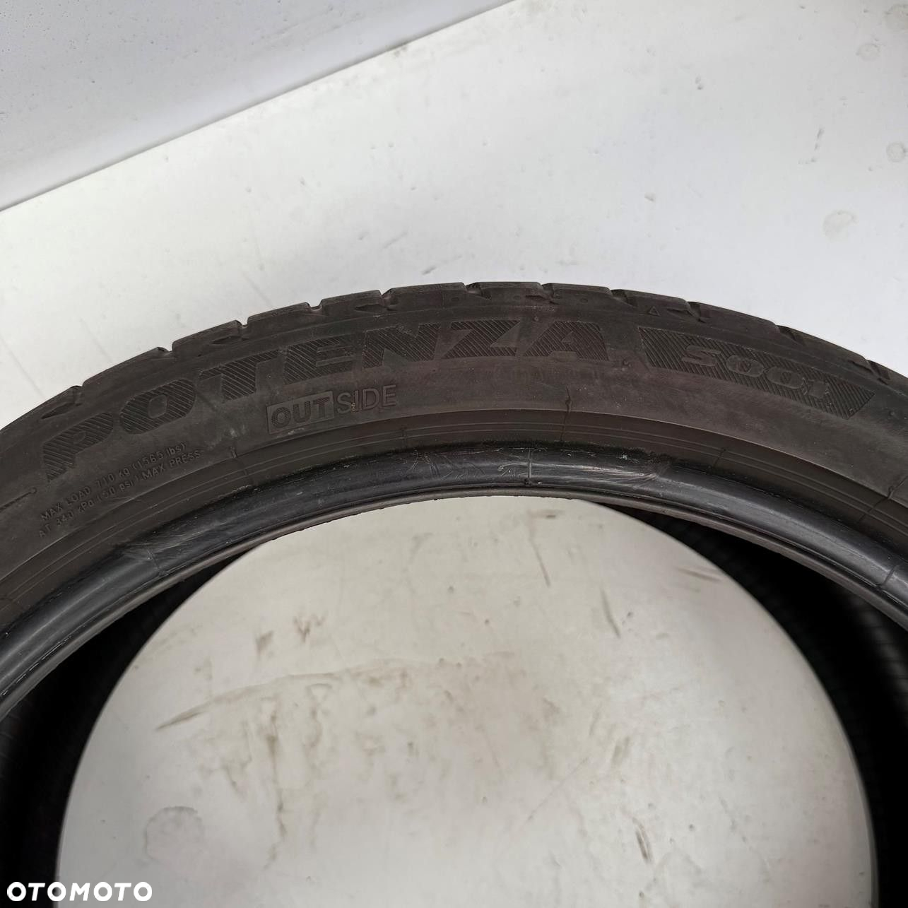 Opona 255/35/19 Bridgestone Potenza S001 (F5665) - 2