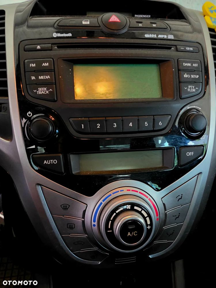 Hyundai ix20 1.6 Premium blue - 17