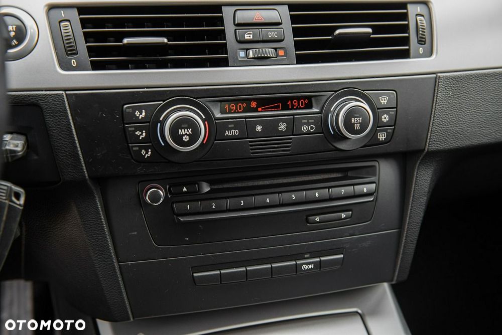 BMW Seria 3 - 22