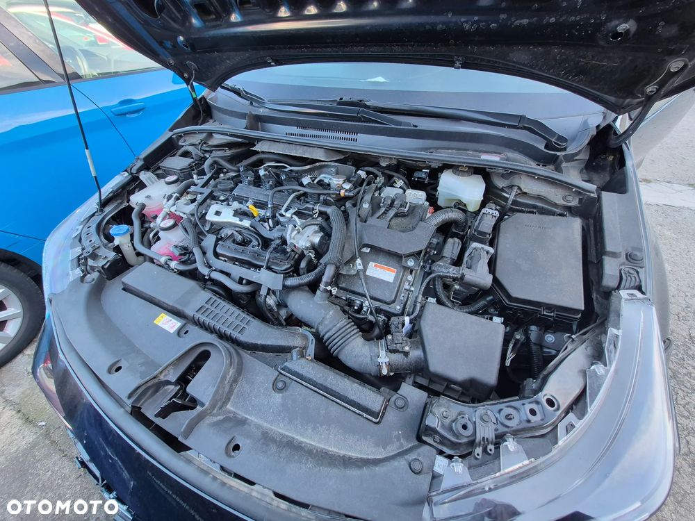 Toyota Corolla 2.0 Hybrid Executive - 14