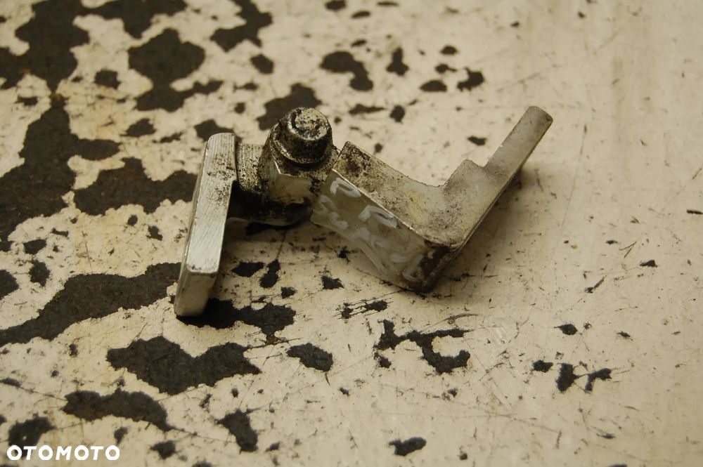 ZAWIAS DRZWI GÓRNY LEWY LUB PRAWY VW PASSAT B5 LIFT SKODA SUPERB I - 8