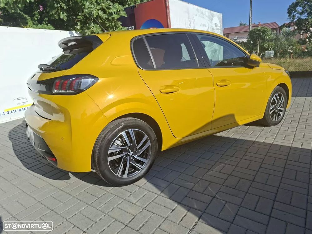 Peugeot 208 1.2 PureTech Allure Pack - 21