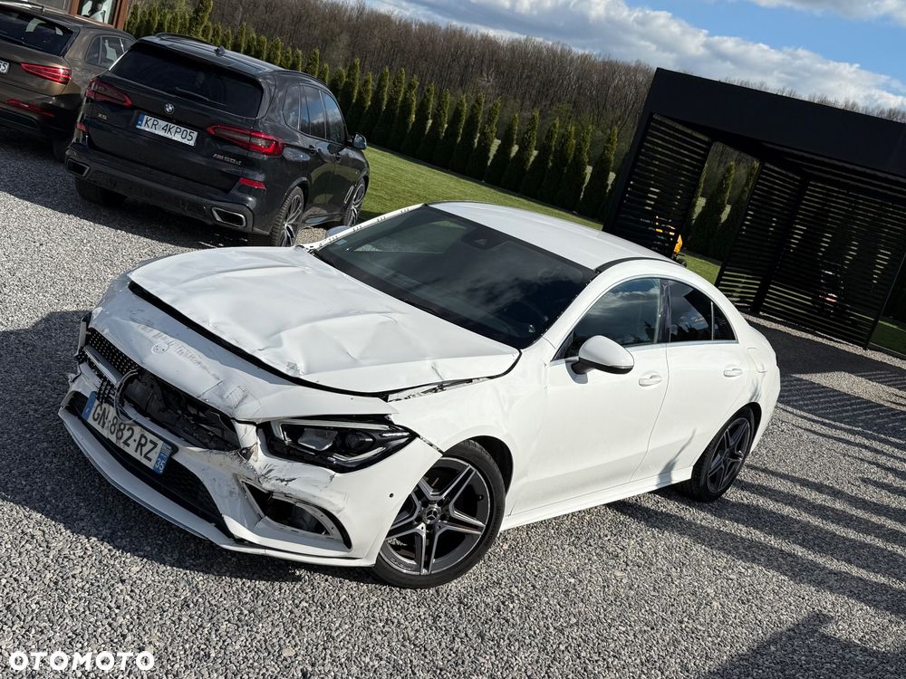 Mercedes-Benz CLA 220 7G-DCT AMG Line - 12