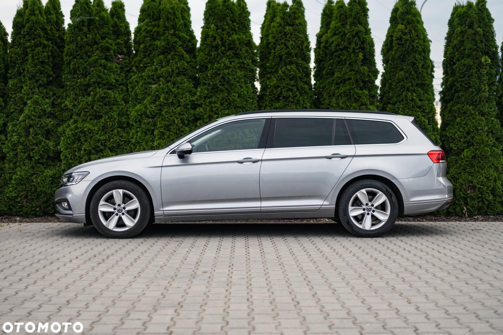 Volkswagen Passat - 7