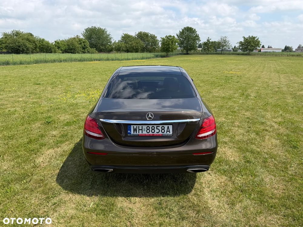 Mercedes-Benz Klasa E - 6