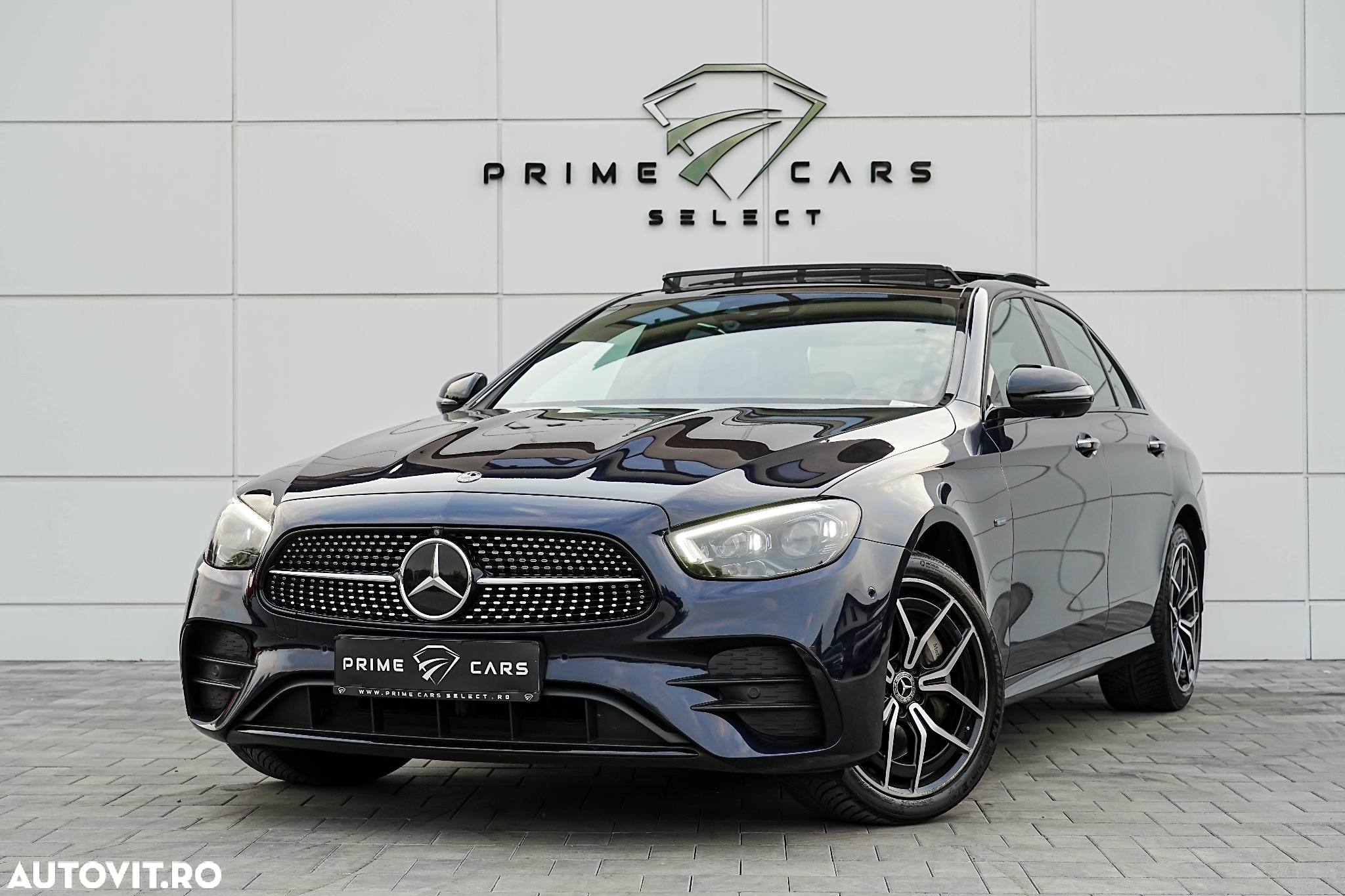 Mercedes-Benz E 350e 9G-TRONIC AMG Line - 12