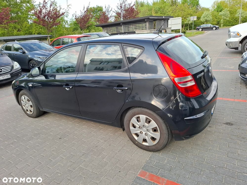 Hyundai i30 1.4 Classic - 8