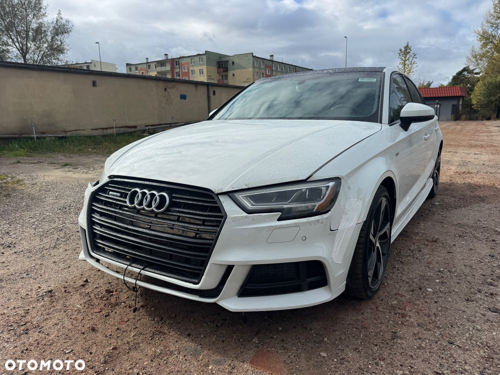 Audi A3 Limousine - 1