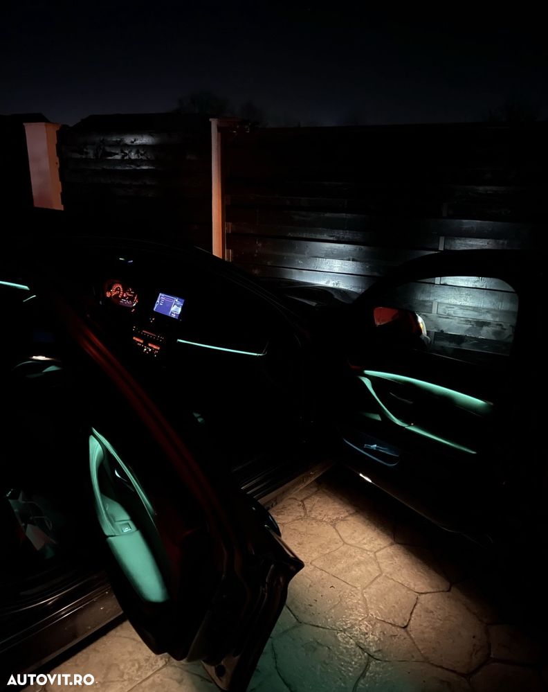 BMW Seria 5 520d - 5