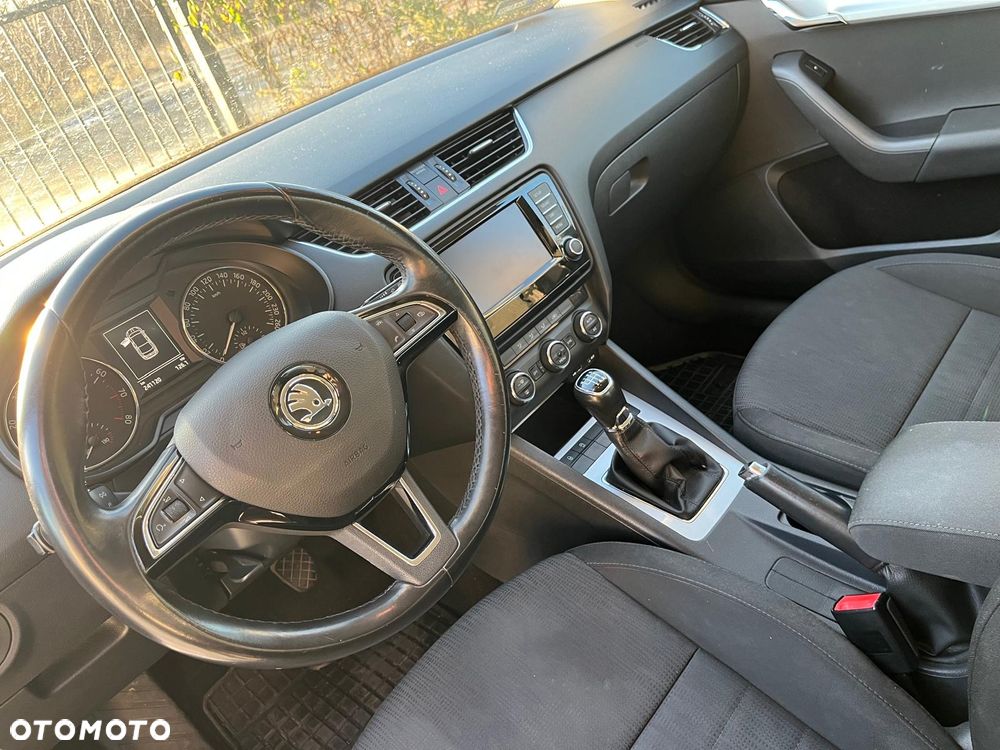 Skoda Octavia 1.4 TSI Style - 5