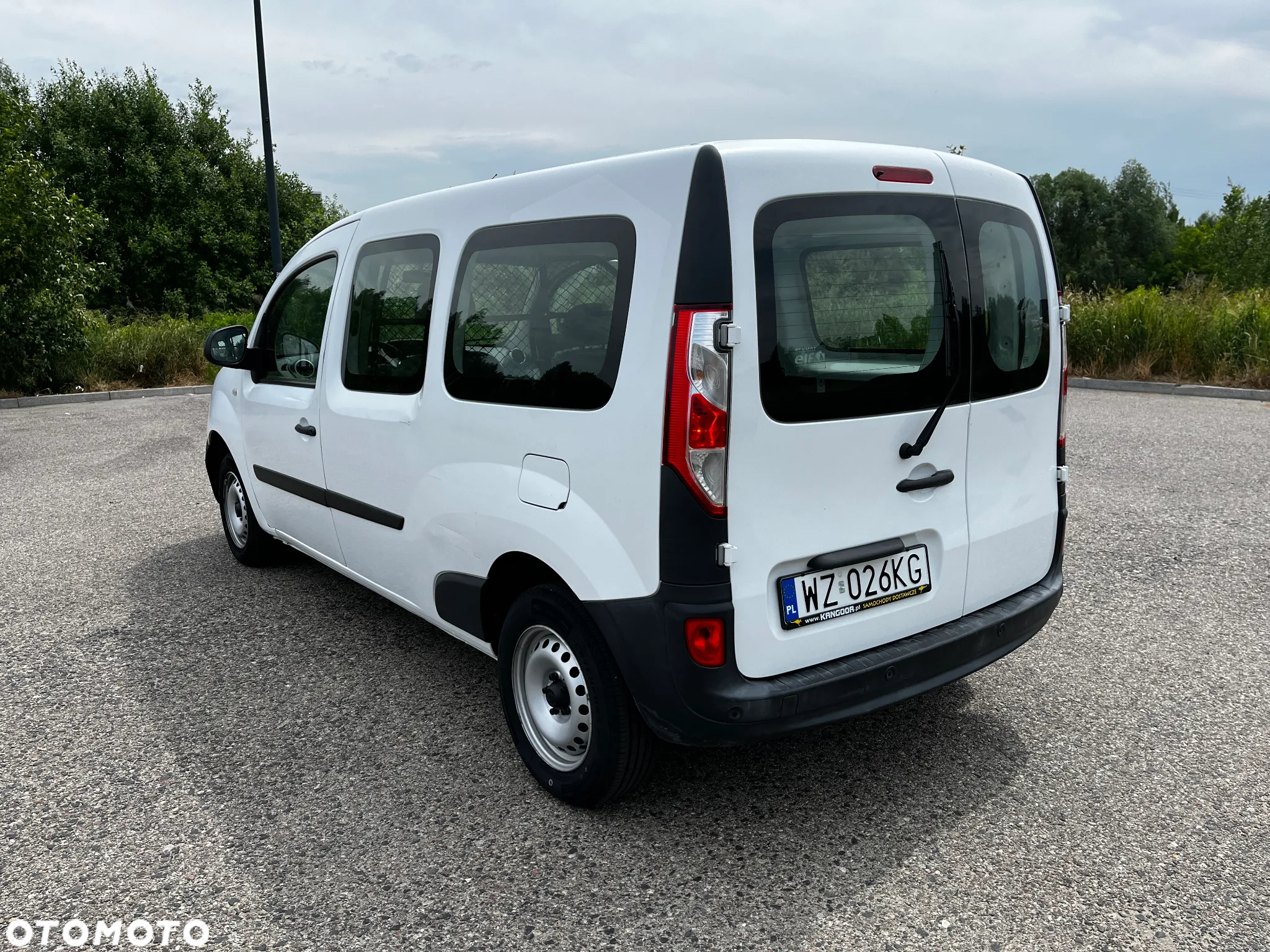 Renault Kangoo Maxi Van Furgon L2 - 8