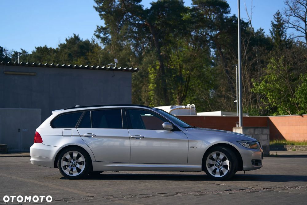 BMW Seria 3 - 10