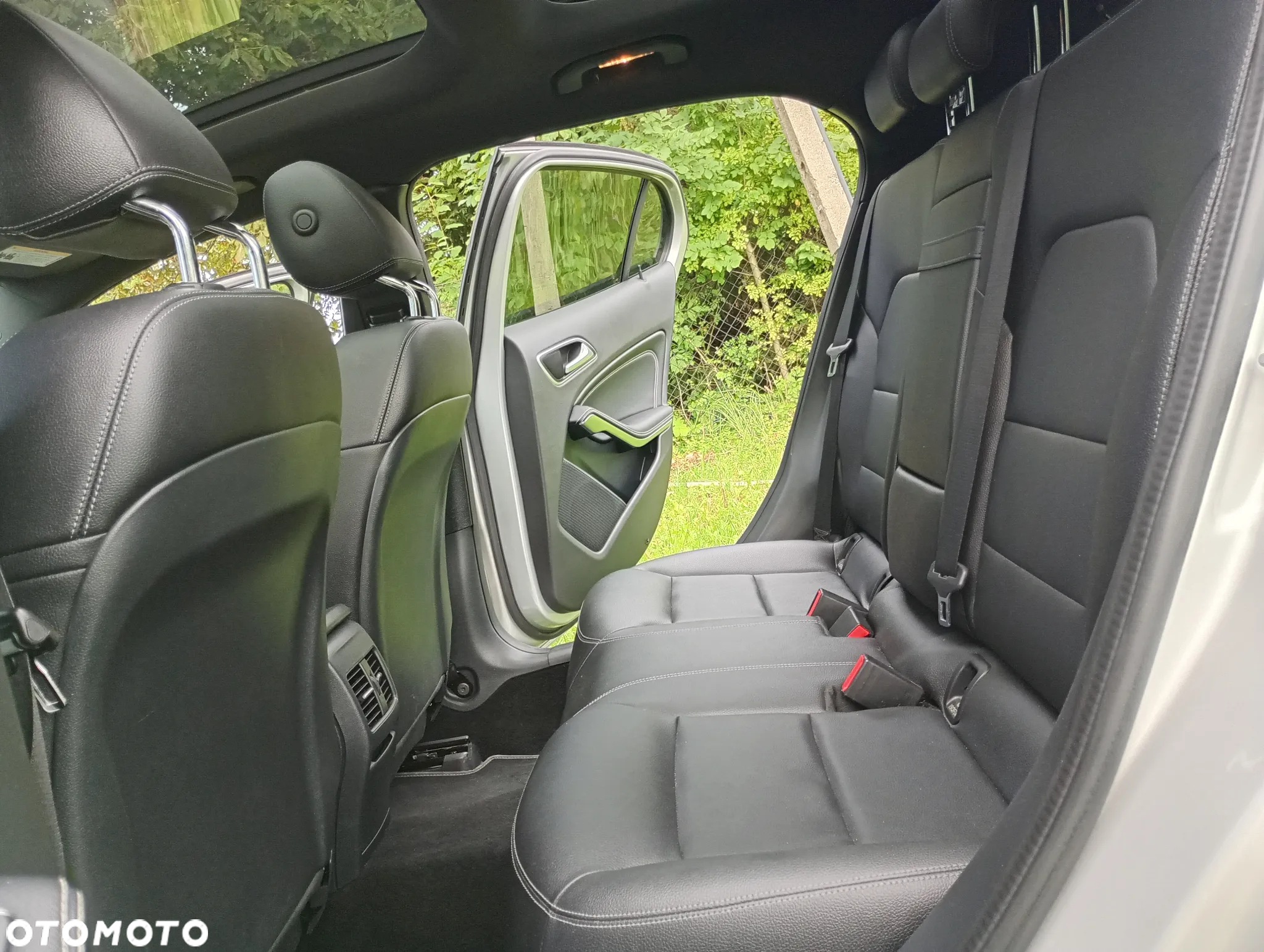 Mercedes-Benz GLA 250 4-Matic - 10
