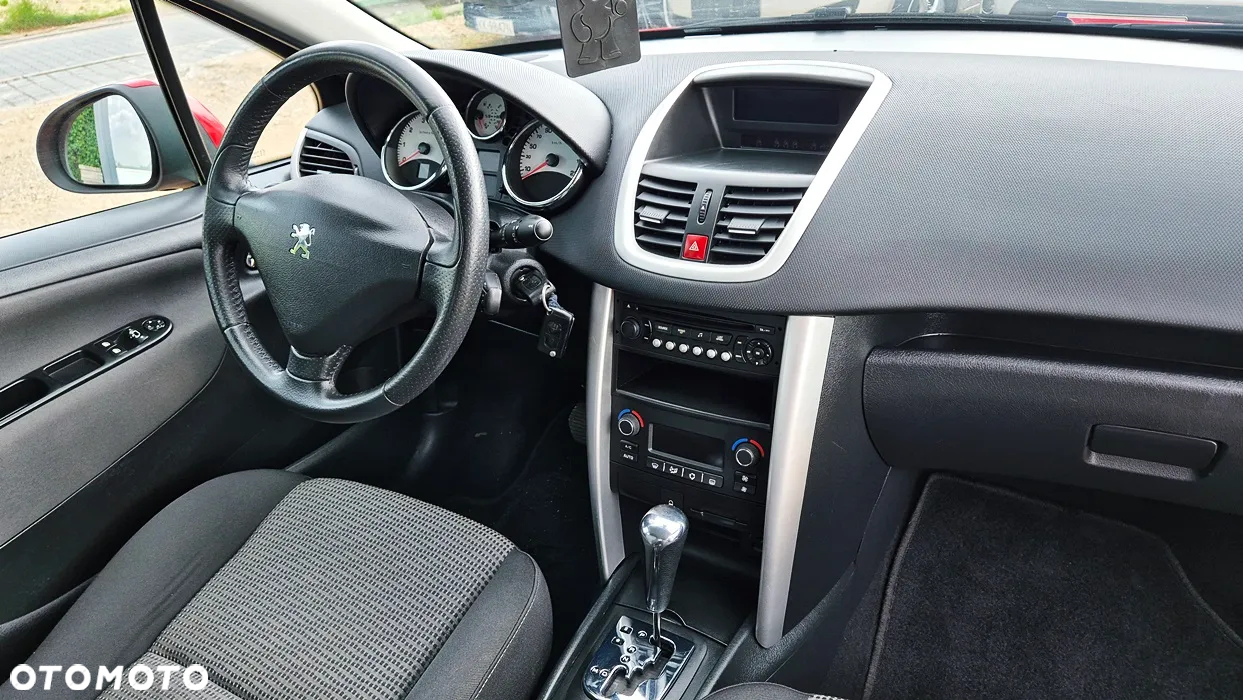 Peugeot 207 120 Automatik Premium - 35