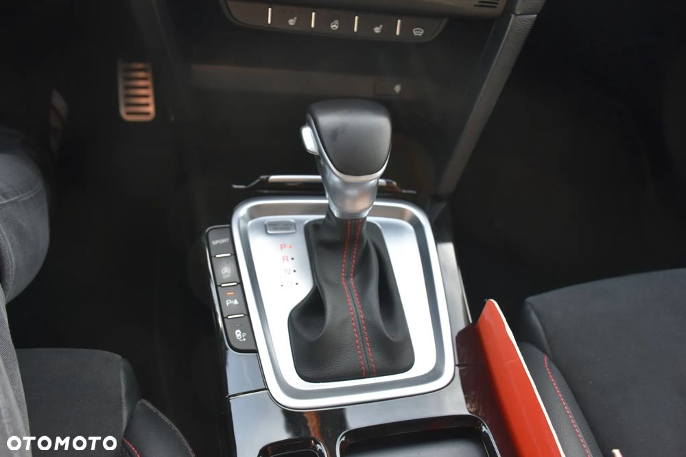 Kia ProCeed 1.6 T-GDI DCT7 OPF GT - 20