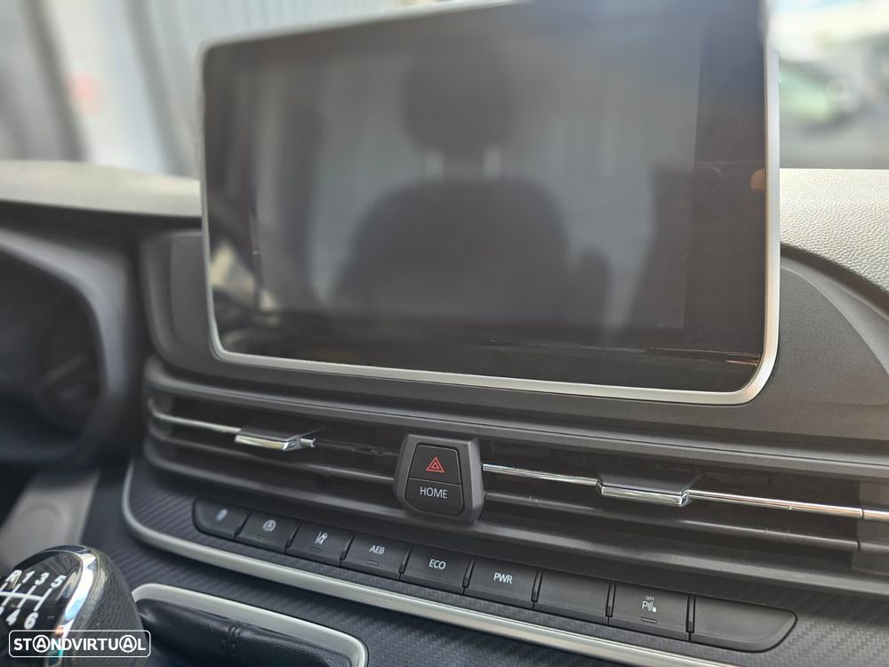 Maxus DELIVER 9 - 31