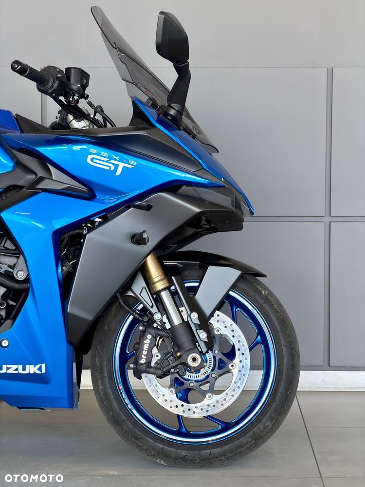Suzuki GSX 1000 - 20