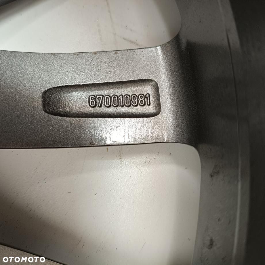 Alufelga 5x114,3 18 Maserati Ghibli 670010981 (F8451) - 6