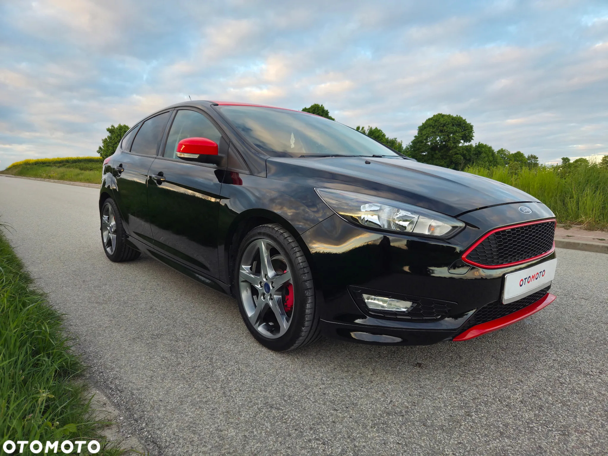 Ford Focus 1.0 EcoBoost ST-Line Red ASS - 2