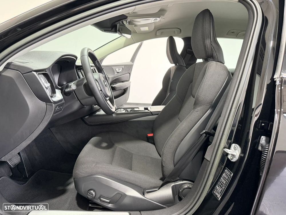 Volvo V60 2.0 T6 AWD TE Inscription Expression - 35