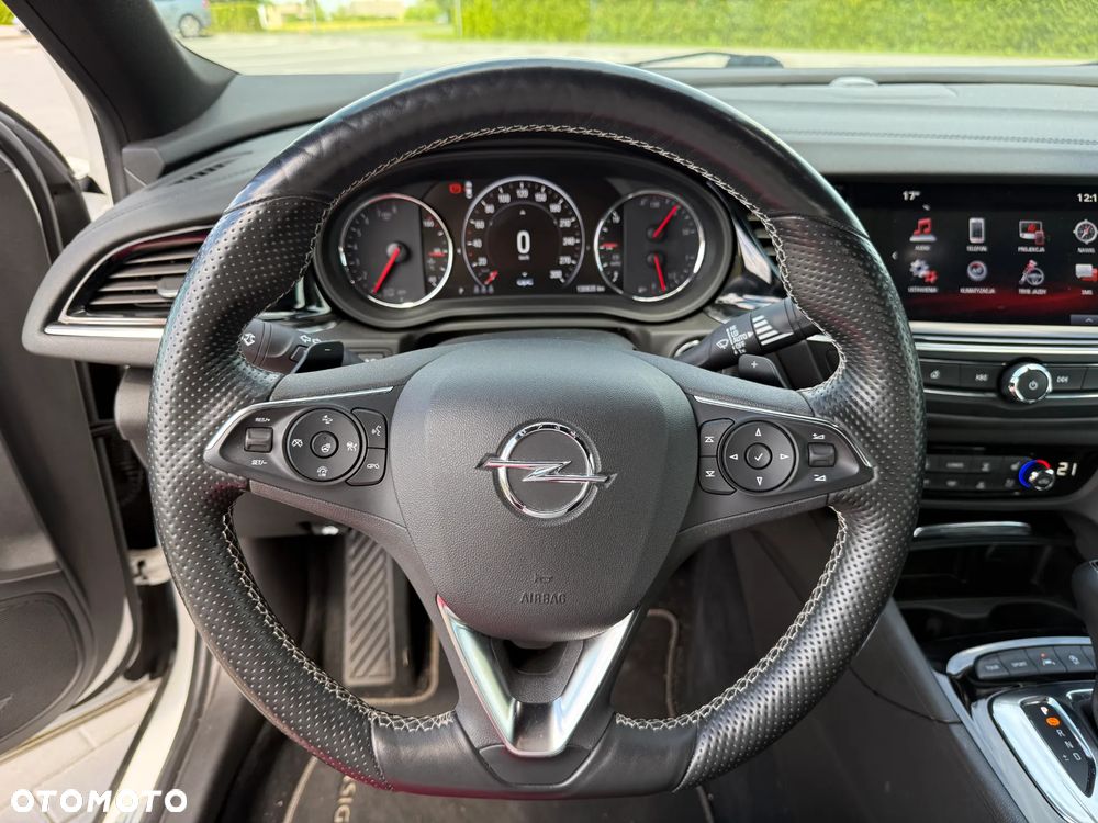 Opel Insignia Sport2.0 Direct InjTurbo 4x4 Innovation - 17