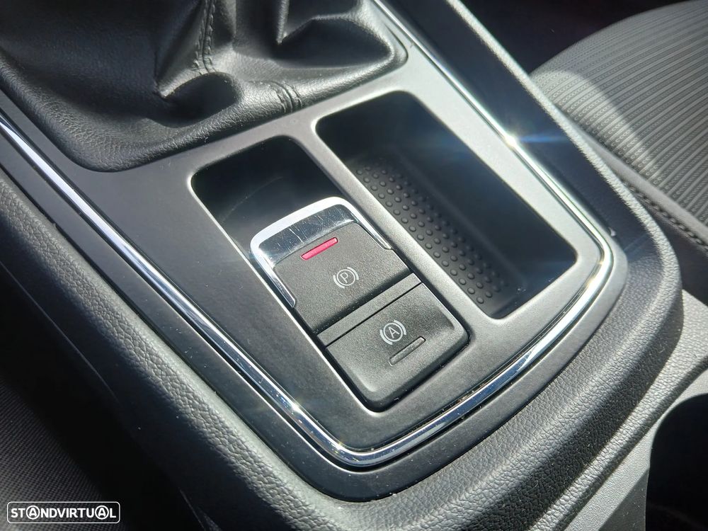 SEAT Leon ST 1.6 TDI Xcellence S/S - 40