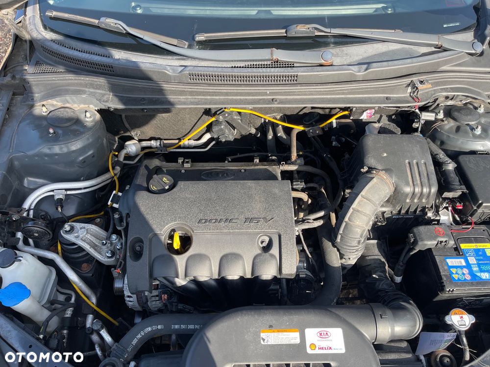 Kia Ceed 1.4 CVVT LX Basis - 14