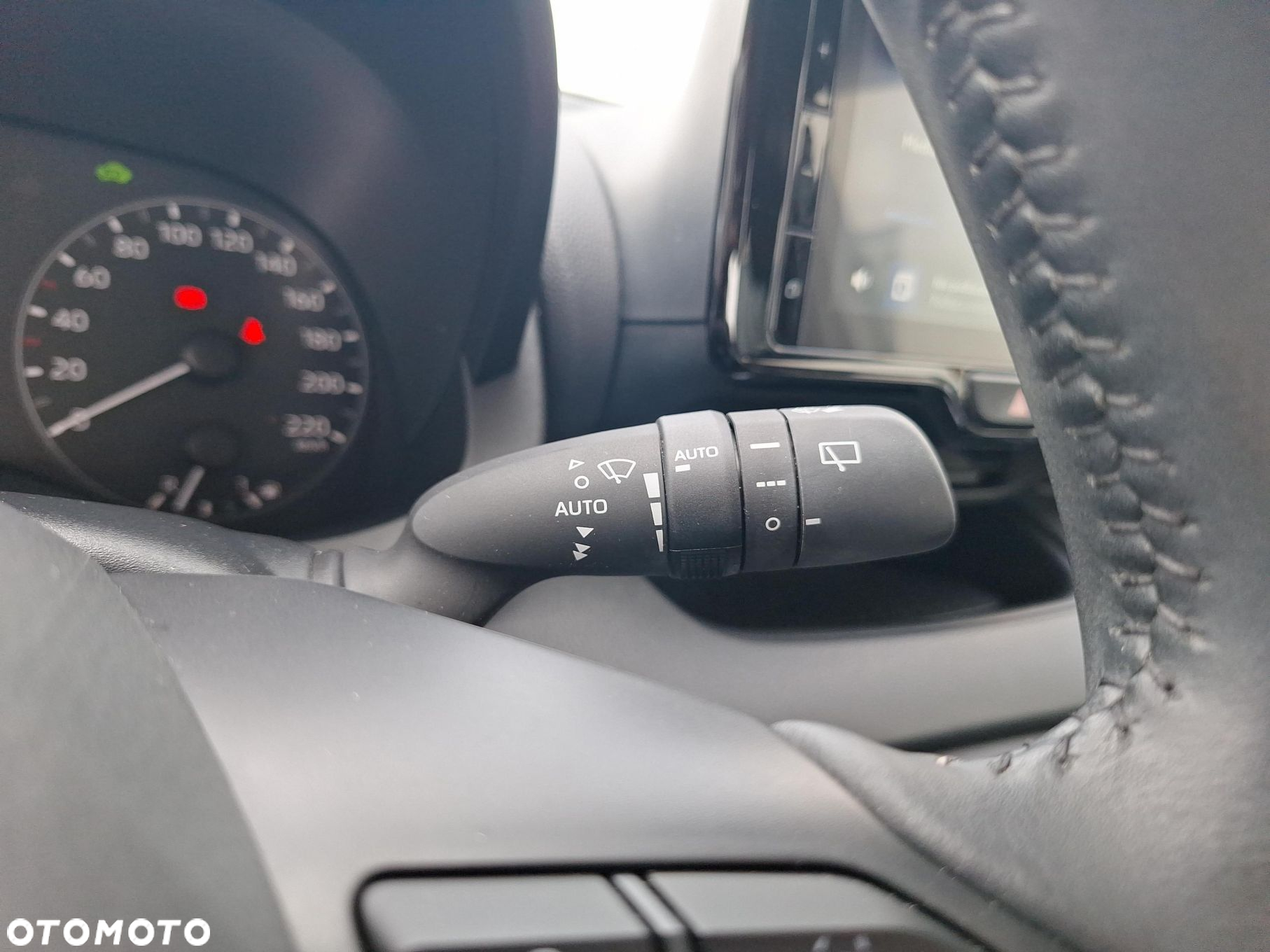 Toyota Yaris - 17