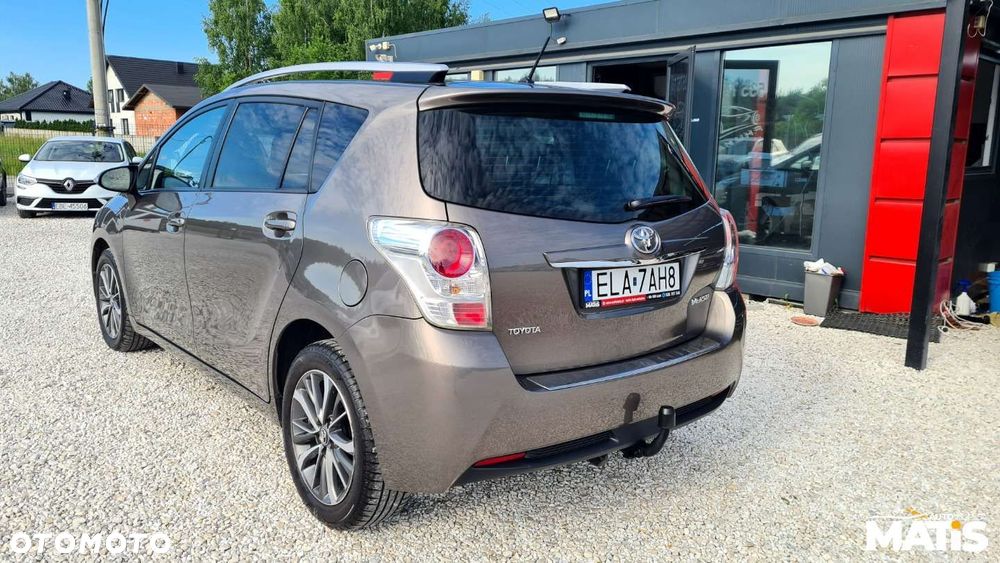Toyota Verso - 2
