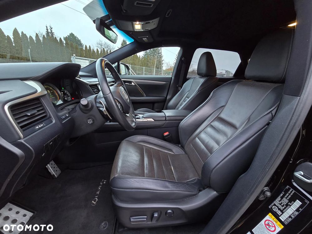 Lexus RX - 11