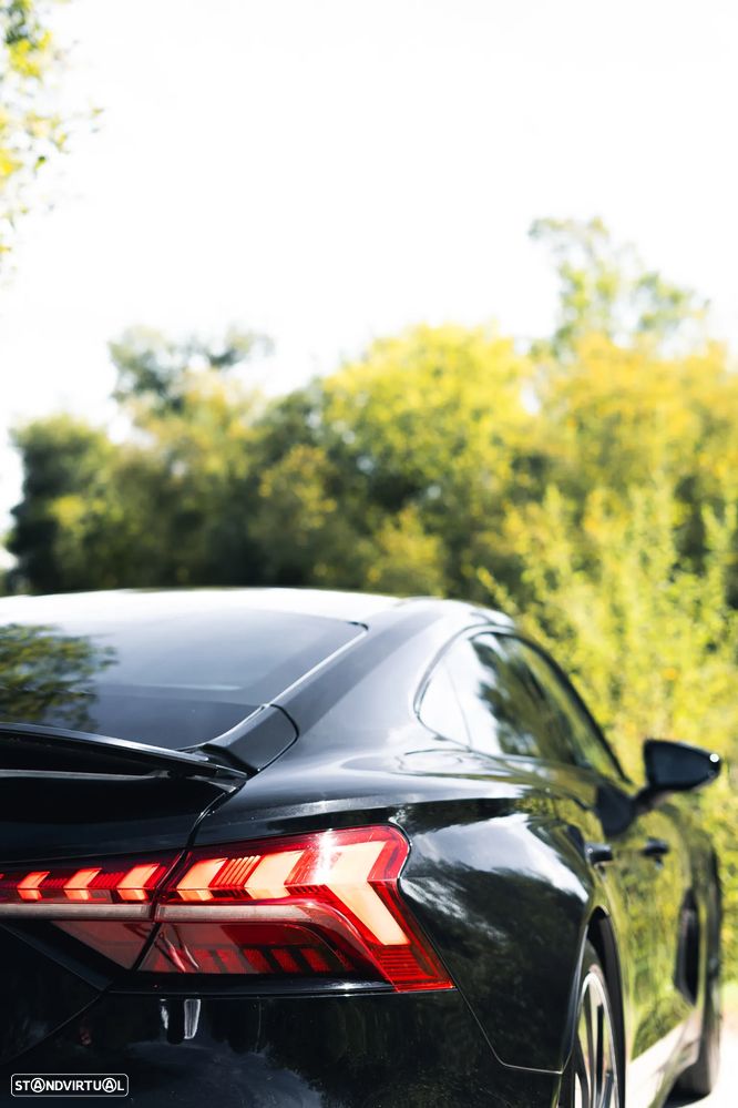 Audi e-tron GT quattro - 28