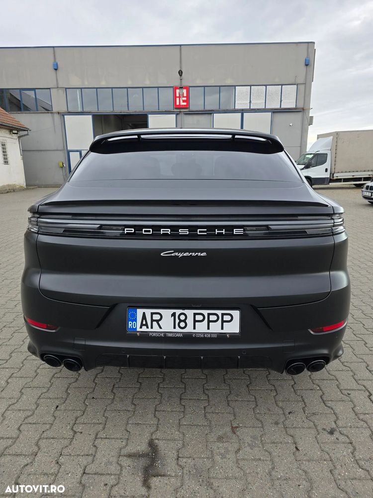 Porsche Cayenne Coupe - 7