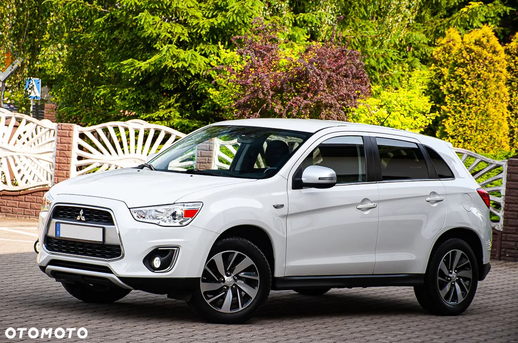 Mitsubishi ASX - 5