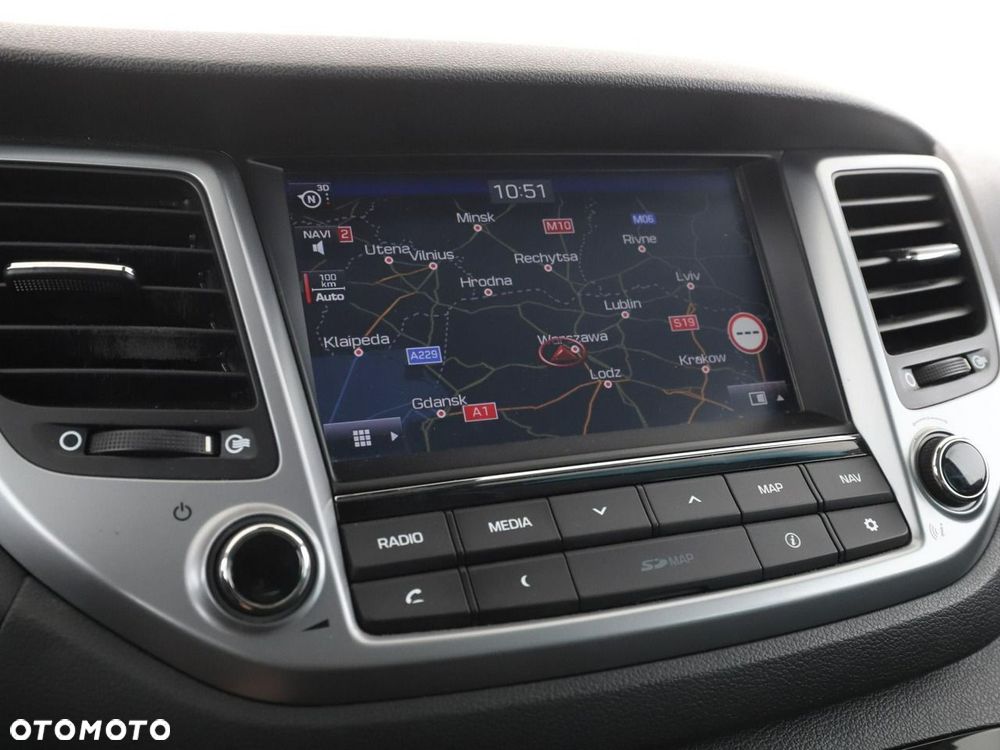 Hyundai Tucson 1.7 CRDI BlueDrive Comfort 2WD - 26