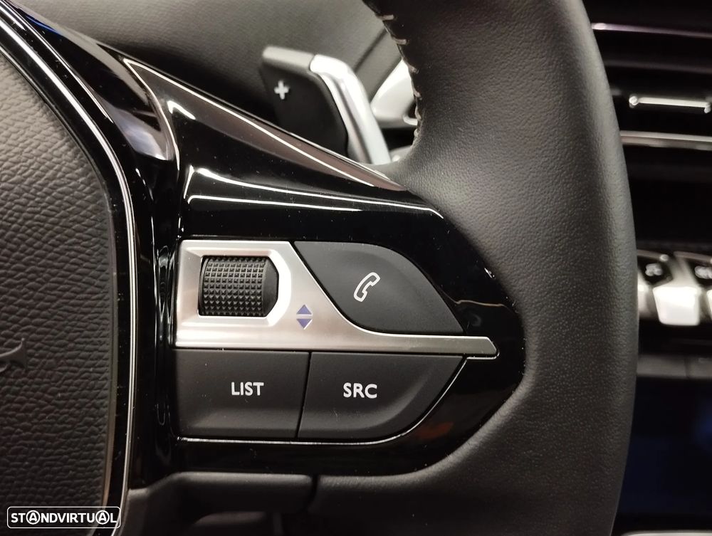 Peugeot 5008 1.2 PureTech Allure EAT8 - 22